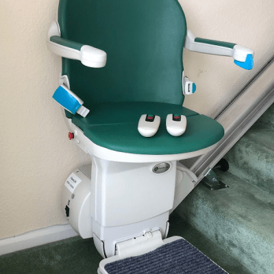 reconditioned handicare stairlift 950 plus